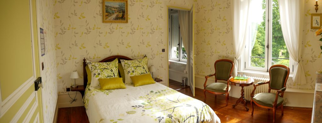 vue panoramique de la chambre hirondelle